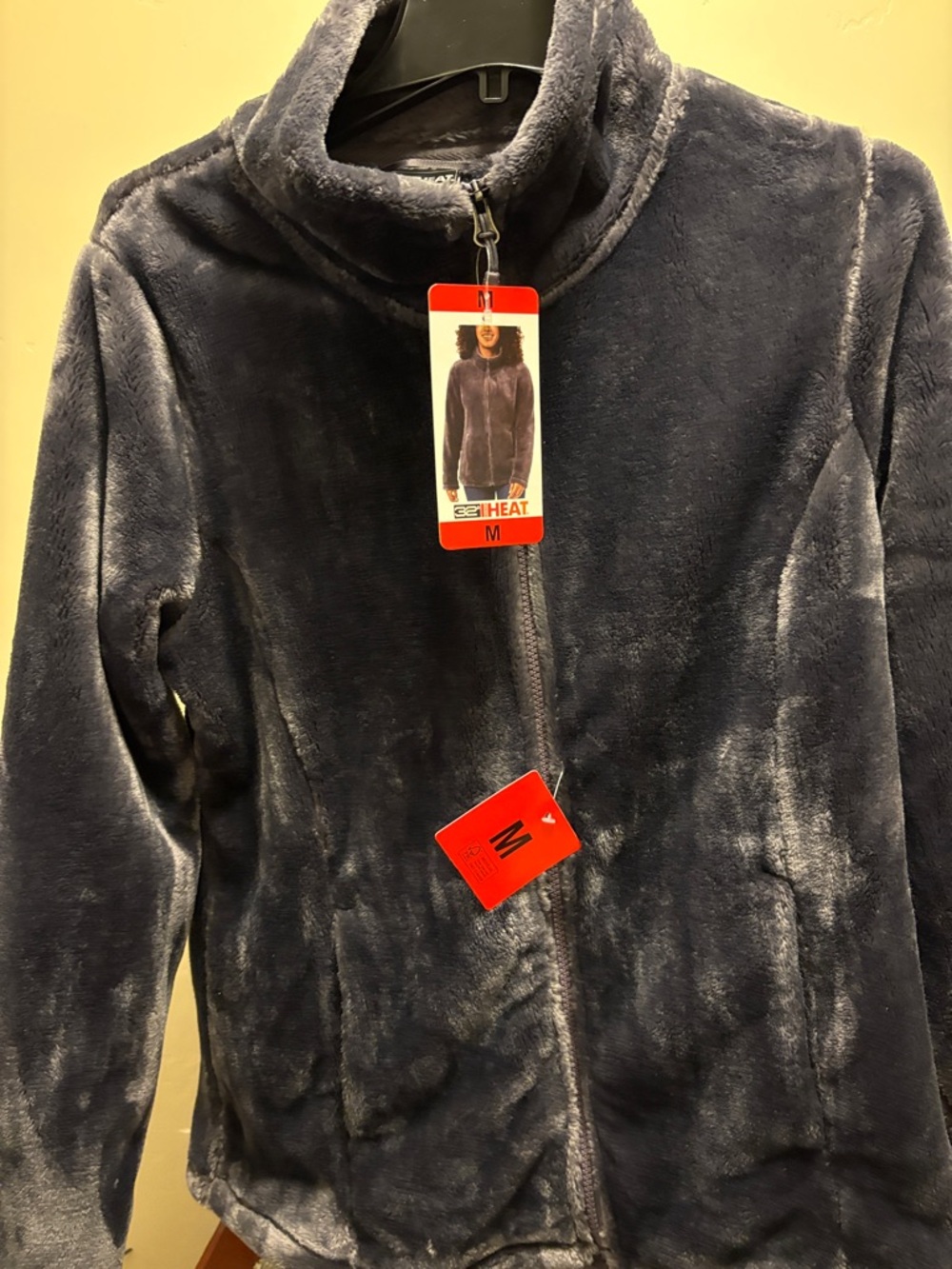 32 Degree Heat plush jacket. - Picture 2 of 8
